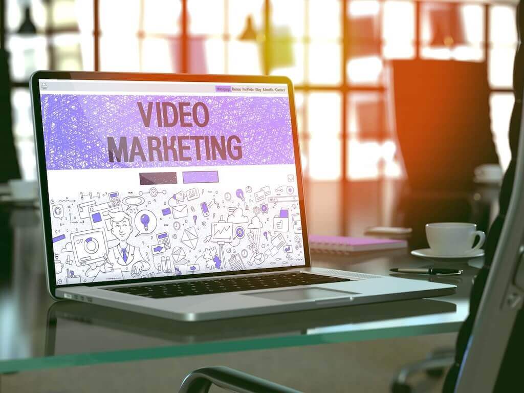 Jak wdrożyć webinary w swojej strategii wideomarketingowej?